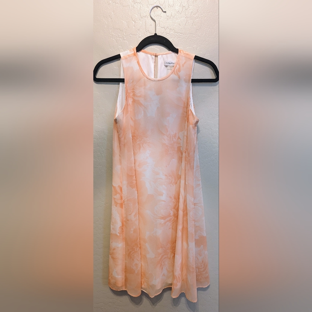 Calvin Klein Pale Pink/White Dress - Size 4